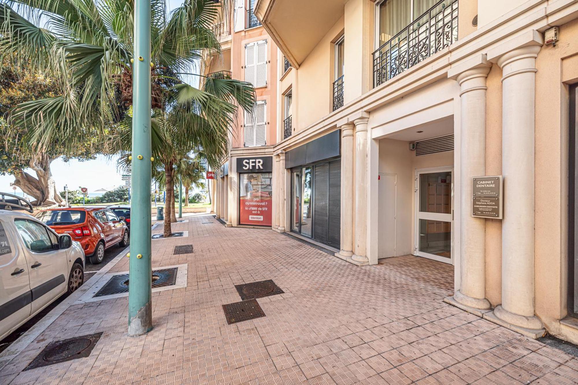 Victoria Bergamote Attic - Happy Rentals Menton Ngoại thất bức ảnh