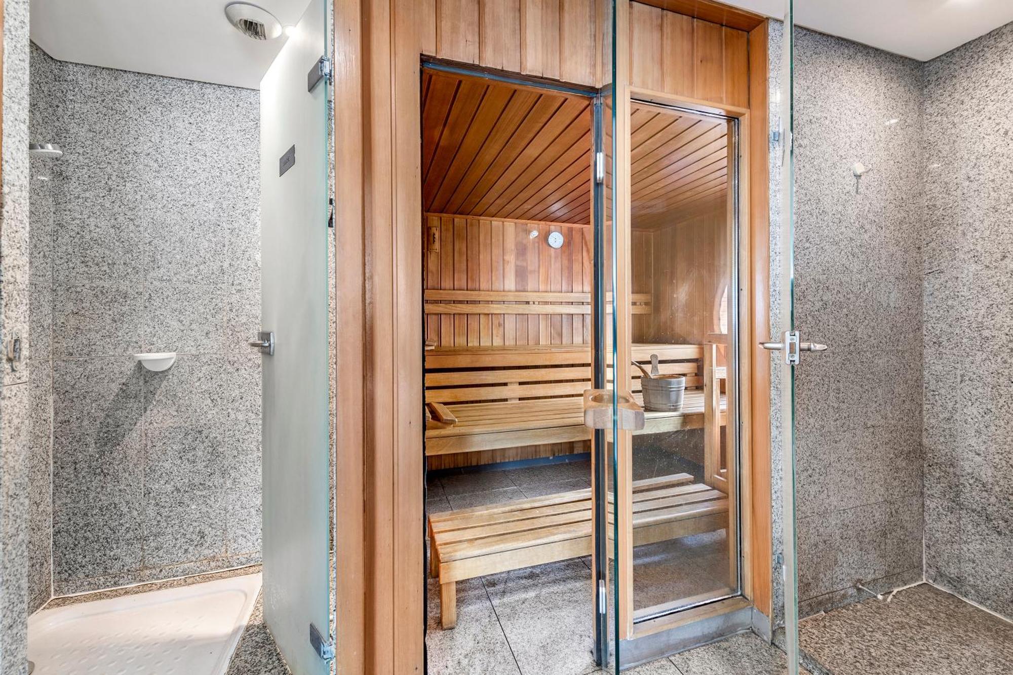 Victoria Bergamote Attic - Happy Rentals Menton Ngoại thất bức ảnh