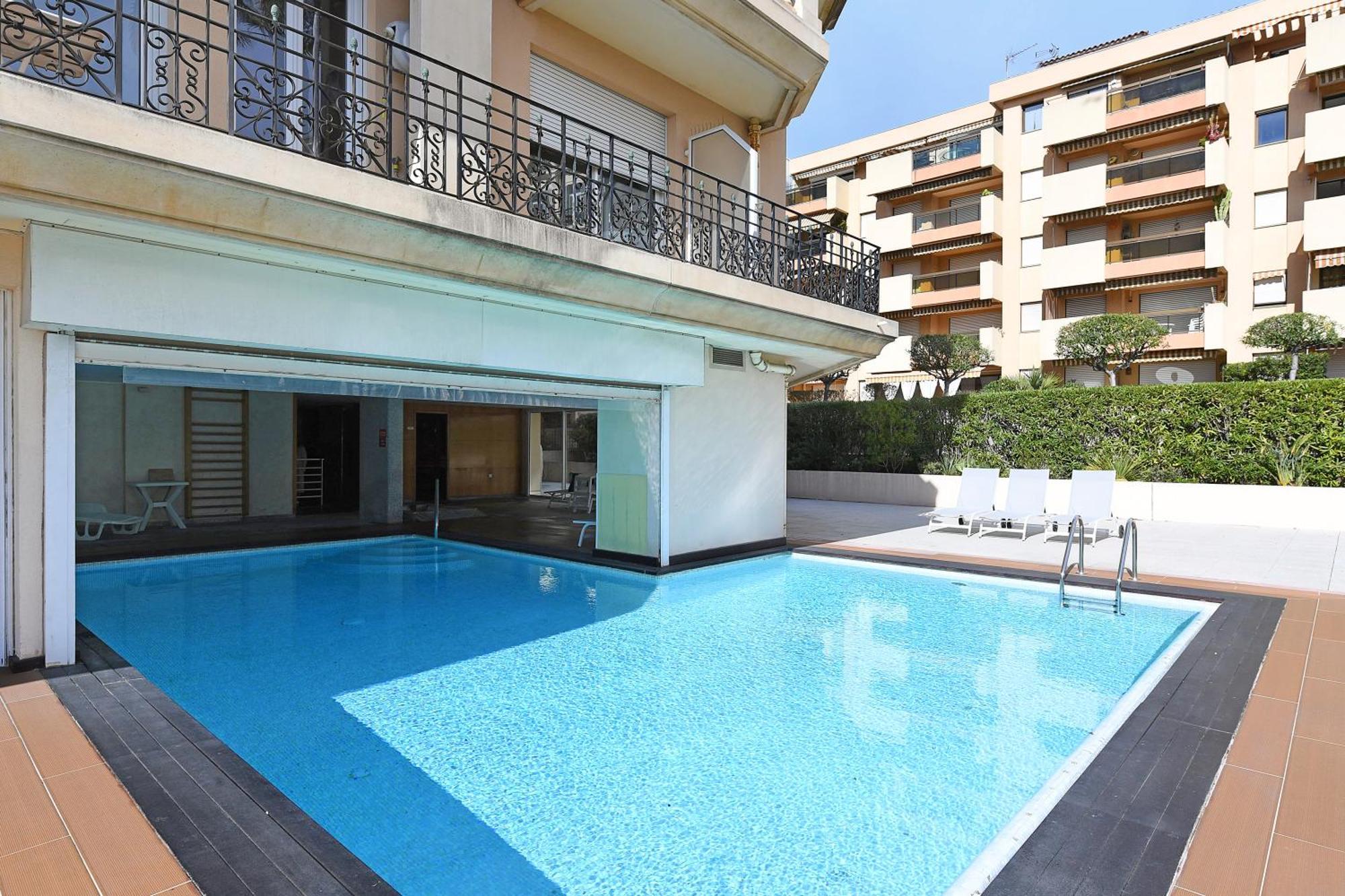 Victoria Bergamote Attic - Happy Rentals Menton Ngoại thất bức ảnh
